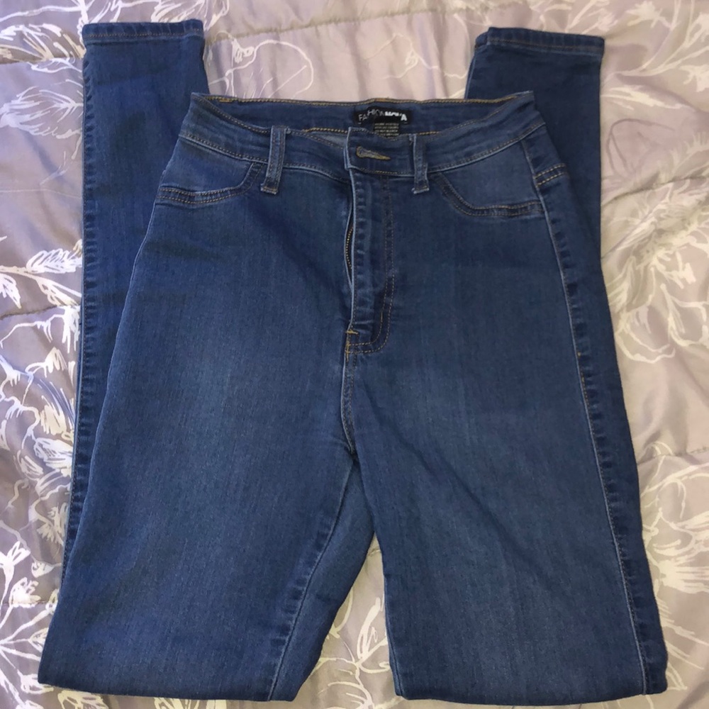 Fashion Nova High-Waisted Skinny Jeans